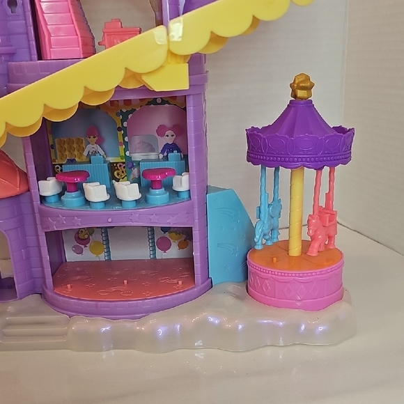 Polly Pocket Rainboe Funland Theme Park Set - Picture 4 of 7